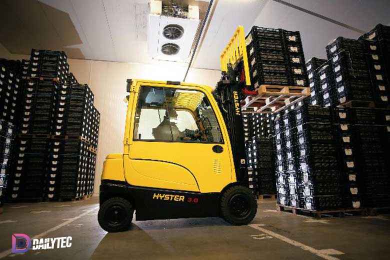 مقایسه ایمنی انواع لیفتراک